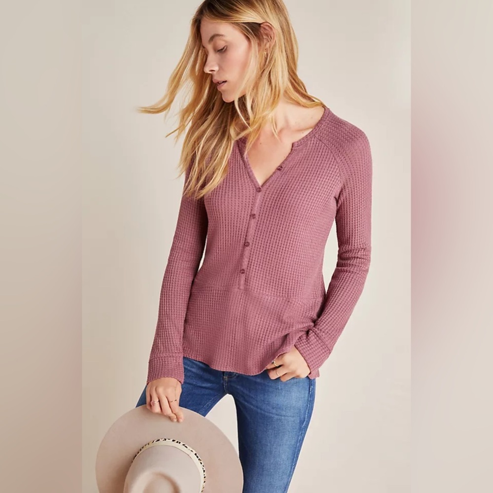 🚩ISO🚩 Anthropologie Monique Henley Peplum Top